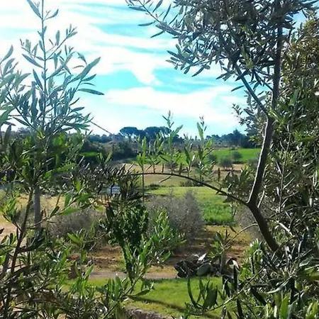 مزرعة للإقامة La Mandriana *