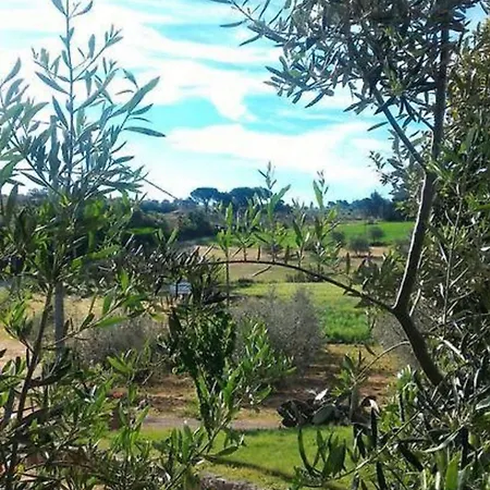 La Mandriana مزرعة للإقامة ماسا ماريتيما