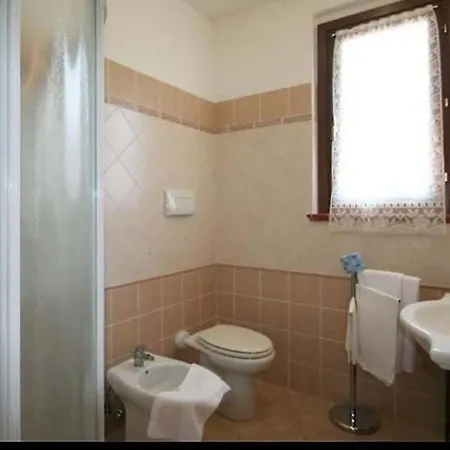 مزرعة للإقامة La Mandriana *